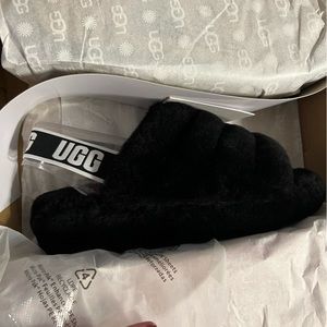 Brand new UGG Slippers!